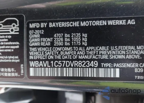 2013 BMW X1 xDrive28I z USA, uszkodzony, nr VIN WBAVL1C57DVR82349